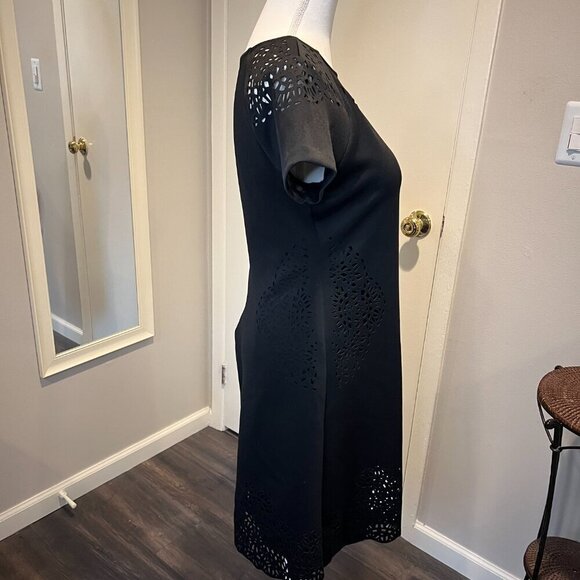 T Tahari Black Laser Cut Scallop Trim Midi Dress, Size 4 - Picture 6 of 16
